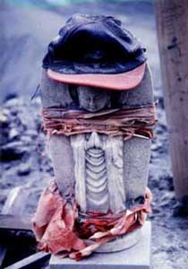 Small Buddah with hat